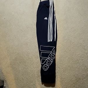 Adidas sweatpants
